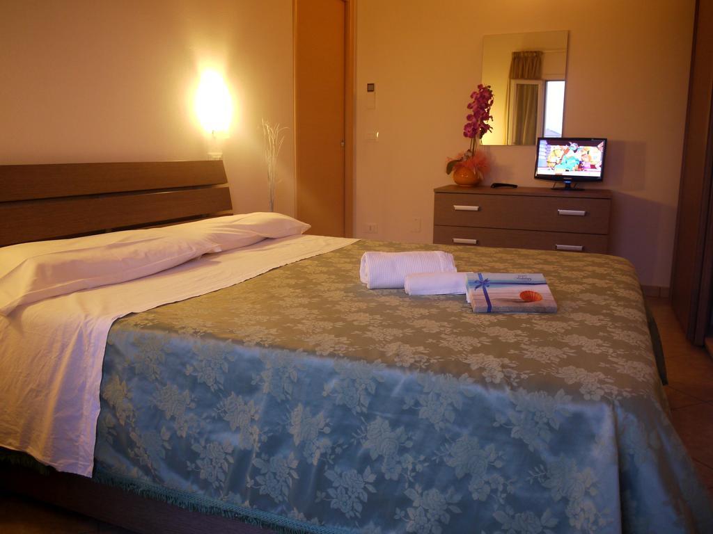 Hr Vapore Gatteo Mare Gatteo a Mare Quarto foto